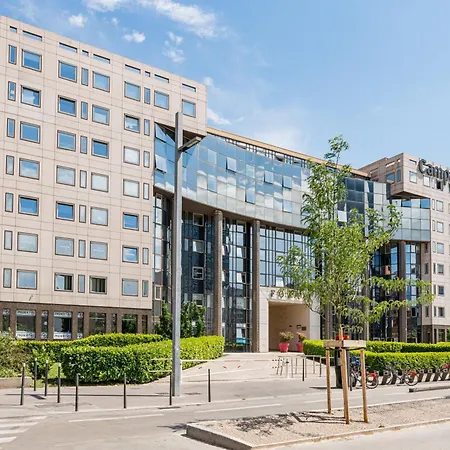 Campanile Prime Centre Gare Part-dieu Лион