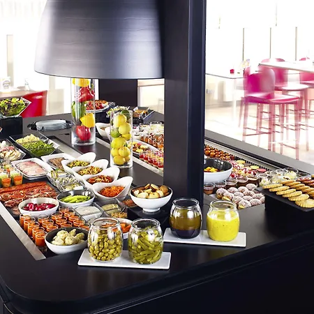 Campanile Prime Centre Gare Part-dieu Отель 3*