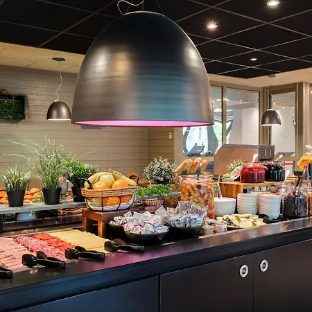 Campanile Prime Centre Gare Part-dieu 3*