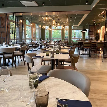 Campanile Prime Centre Gare Part-dieu Отель 3*